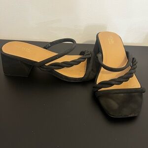 Penningtons Black Twisted Strap Heels